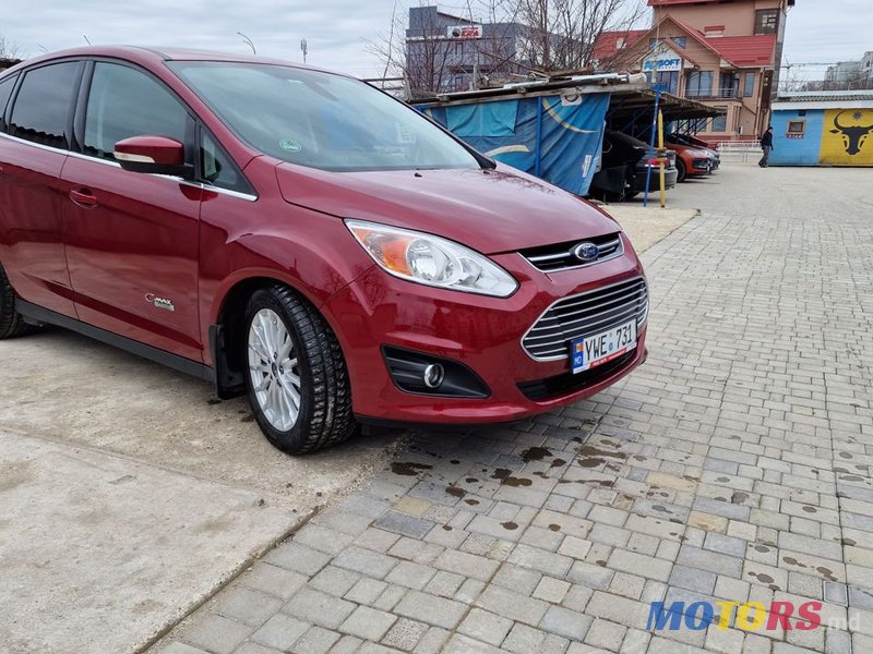 2013' Ford C-MAX photo #5