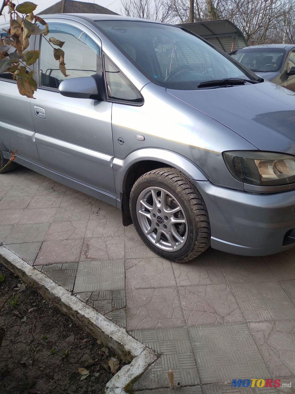 2004' Opel Zafira photo #3