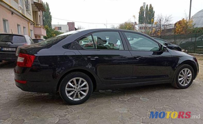 2013' Skoda Octavia photo #1