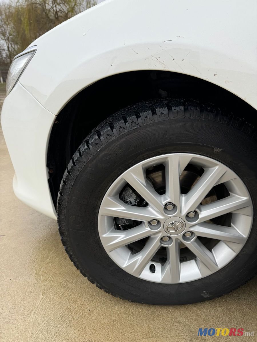 2015' Toyota Camry photo #3