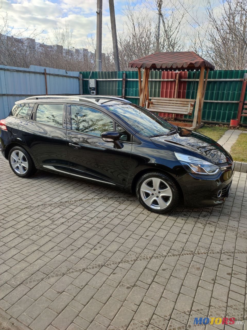 2014' Renault Clio photo #3