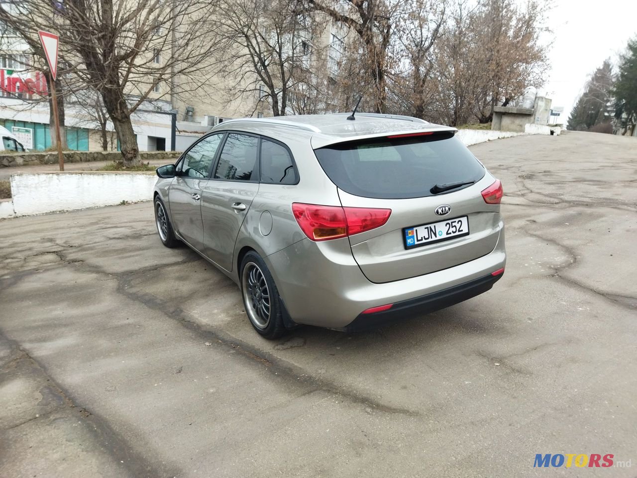 2014' Kia Ceed photo #5