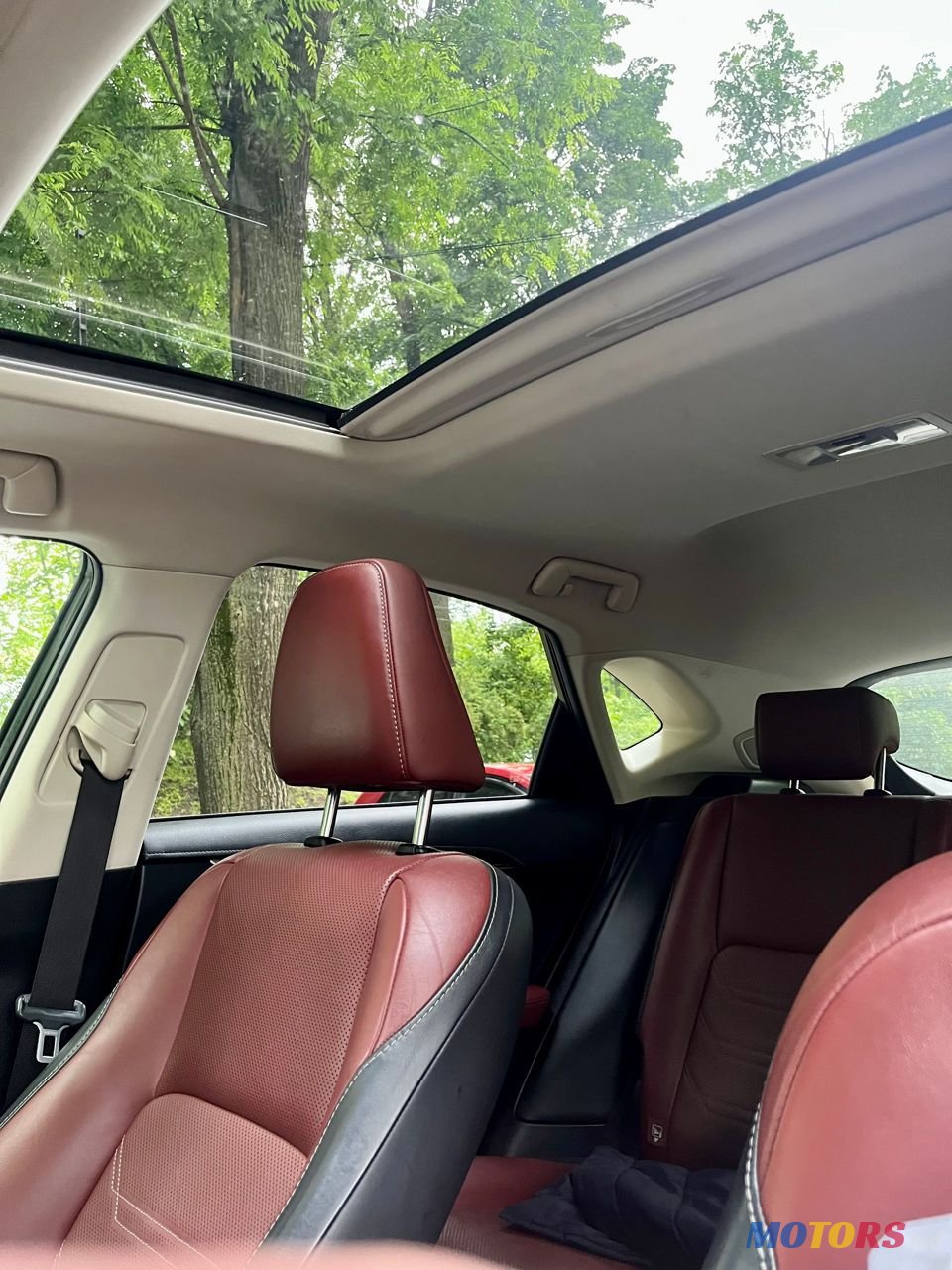 2015' Lexus Nx Series photo #6