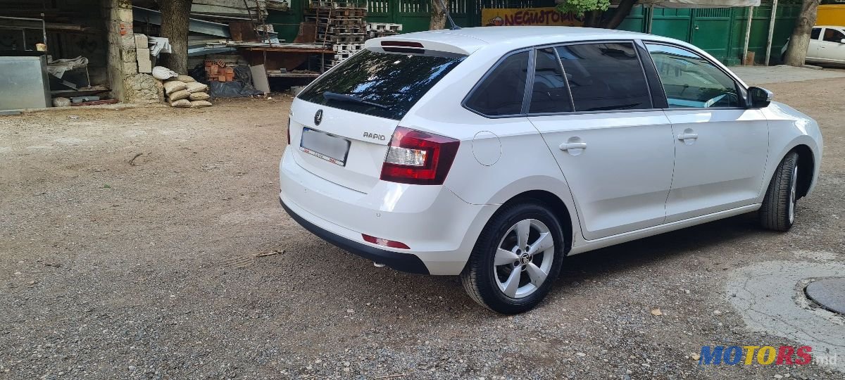 2016' Skoda Rapid photo #2