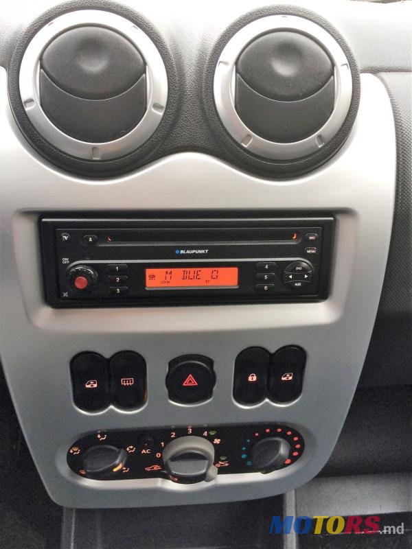 2010' Dacia Logan photo #6