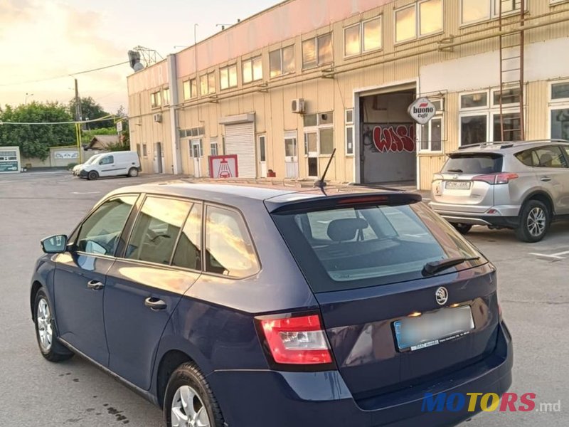 2015' Skoda Fabia photo #2
