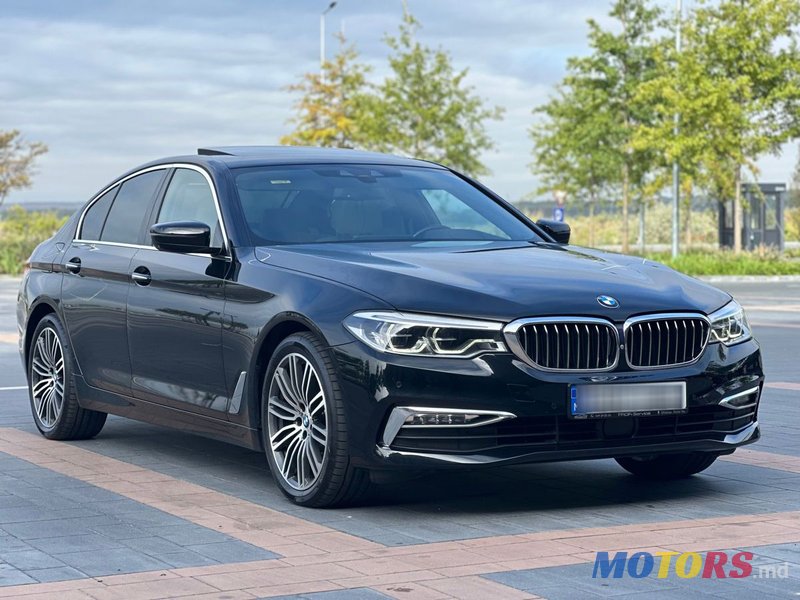 2017' BMW 5 Series photo #1