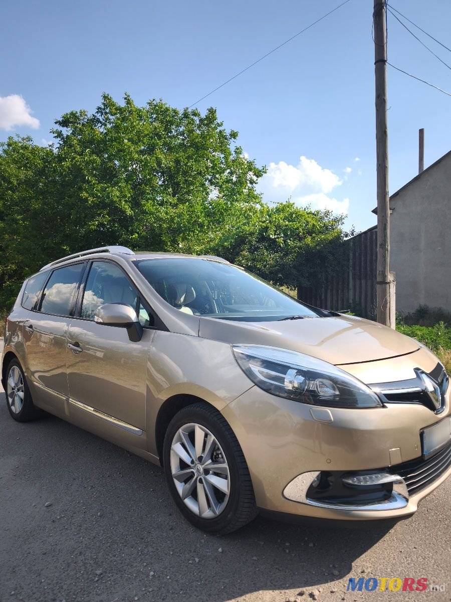 2014' Renault Grand Scenic photo #4