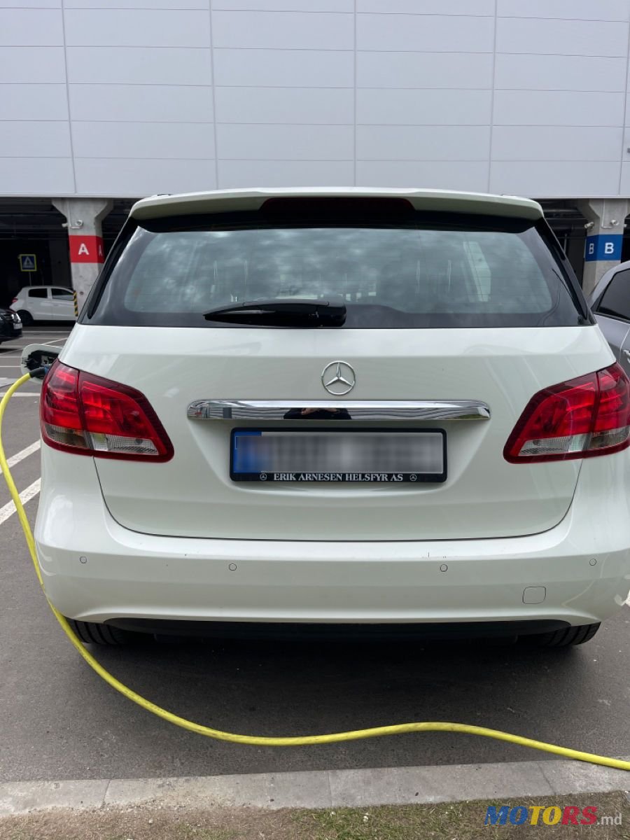 2015' Mercedes-Benz B Класс photo #2