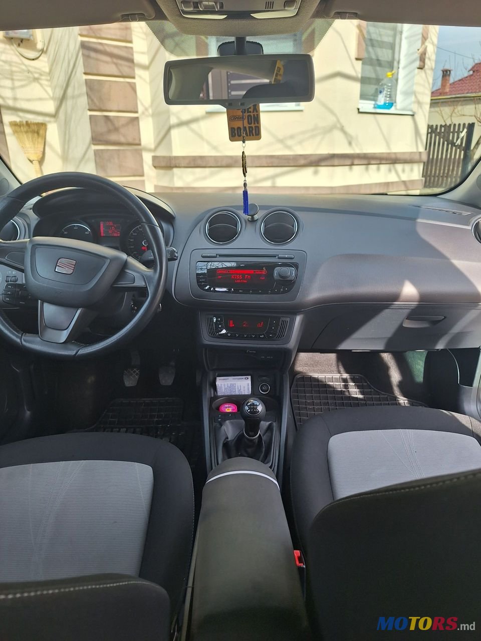 2012' SEAT Ibiza photo #6