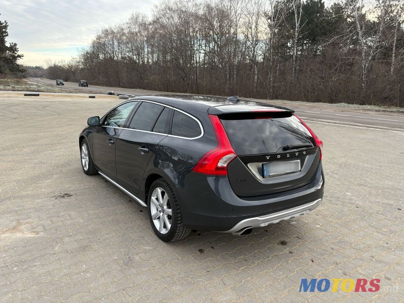2012' Volvo V60 photo #4