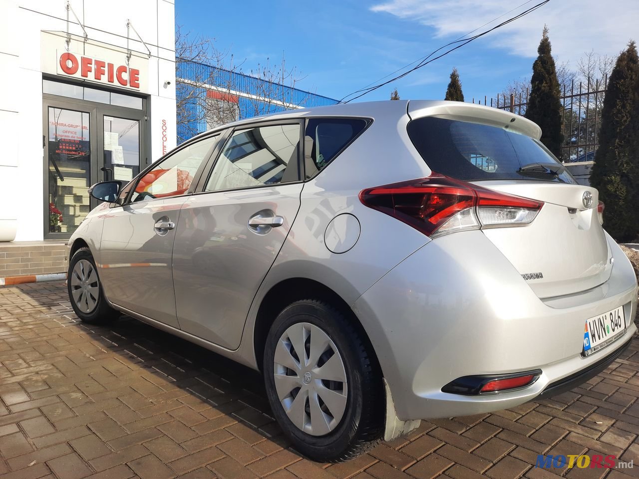 2016' Toyota Auris photo #3