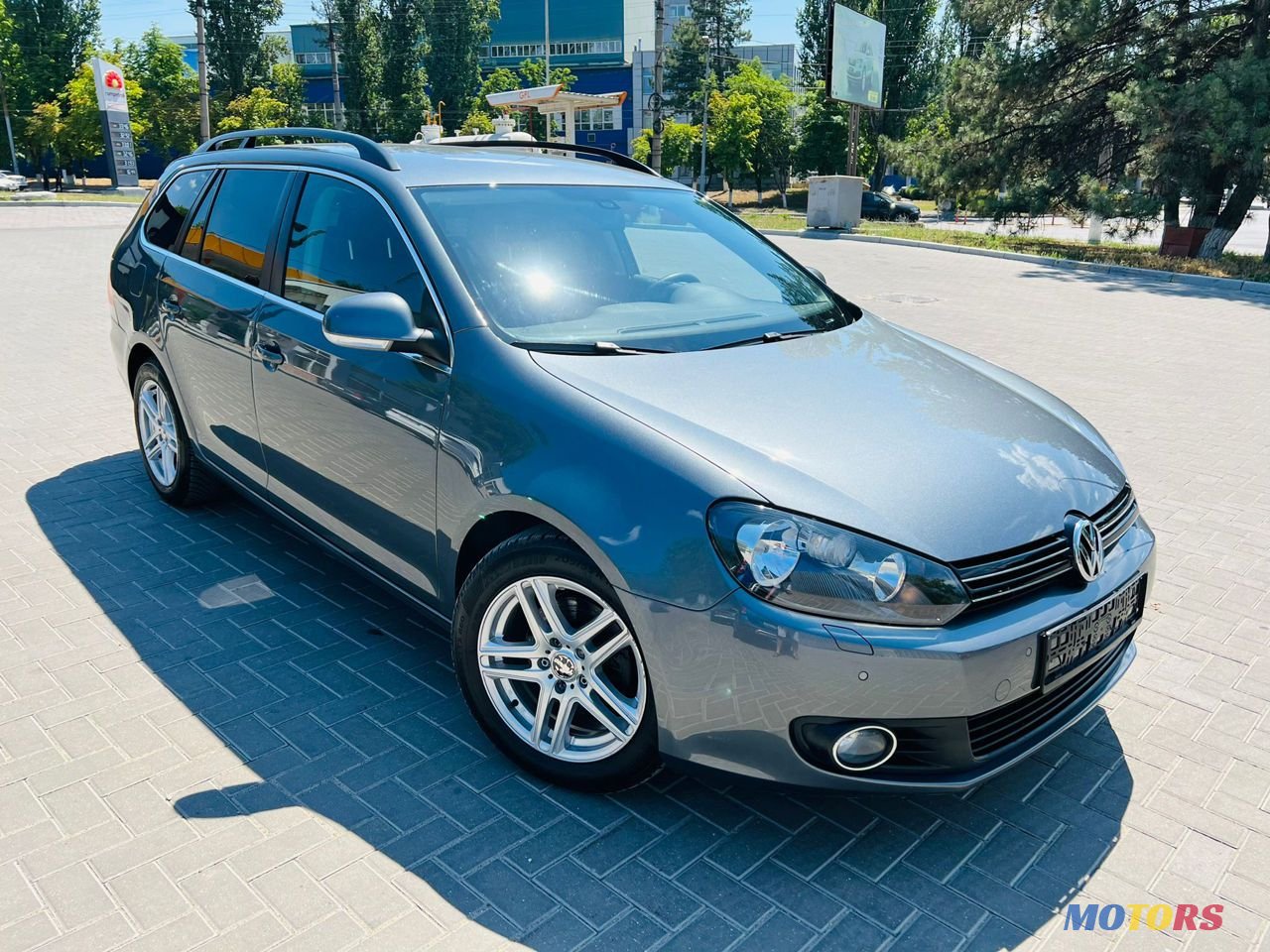 2012' Volkswagen Golf photo #2