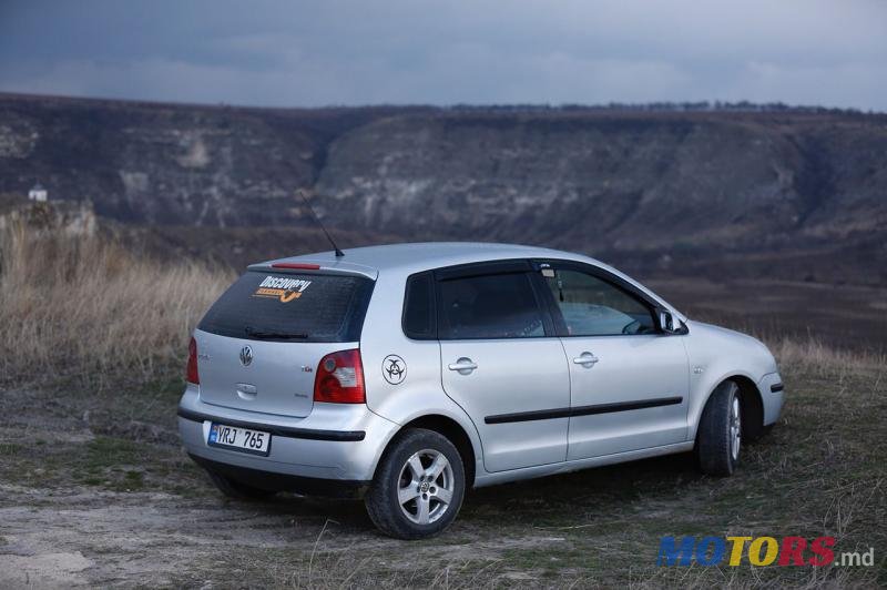 2002' Volkswagen Polo photo #3