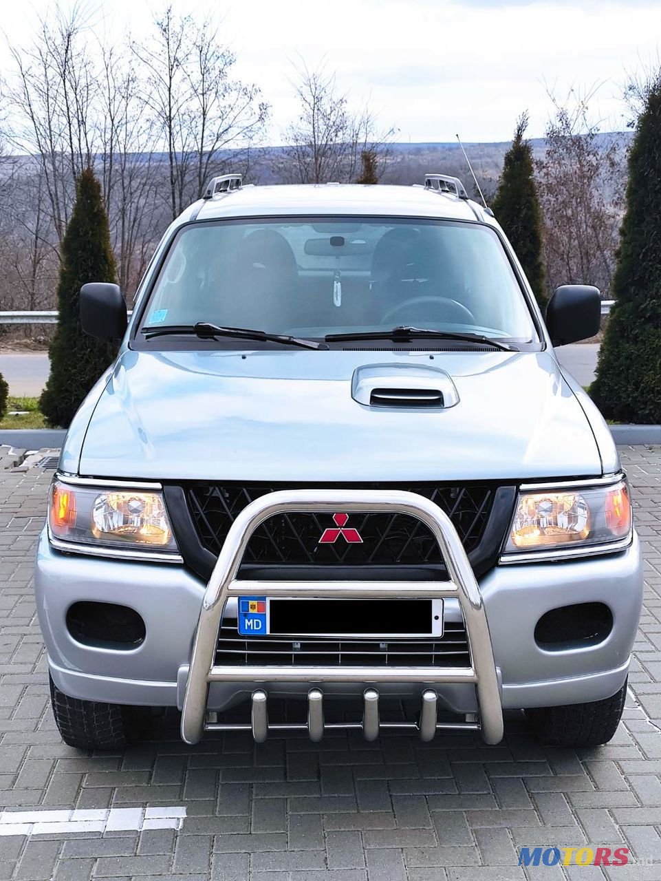 2000' Mitsubishi Pajero Sport photo #3