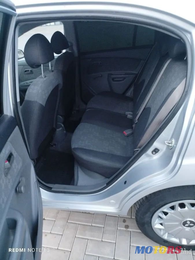 2008' Kia Rio photo #5
