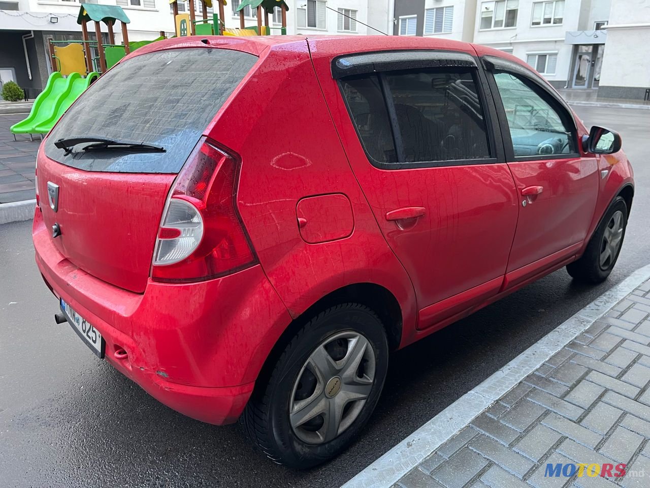 2012' Dacia Sandero photo #6