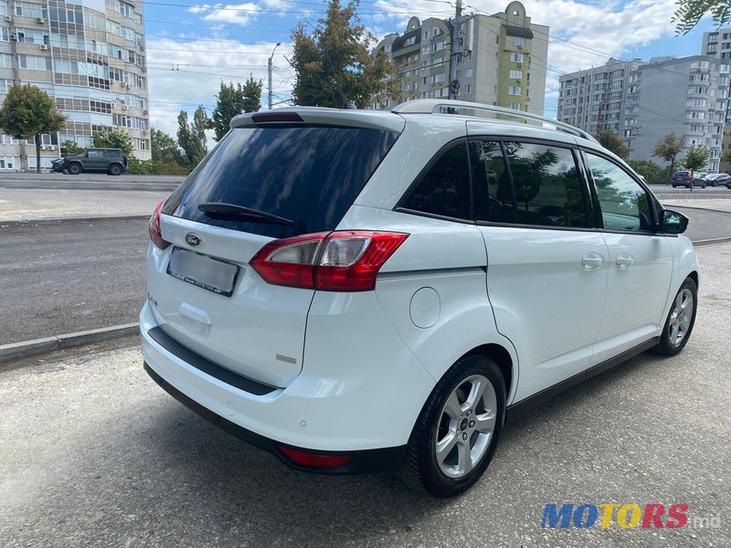 2015' Ford Grand C-MAX photo #3