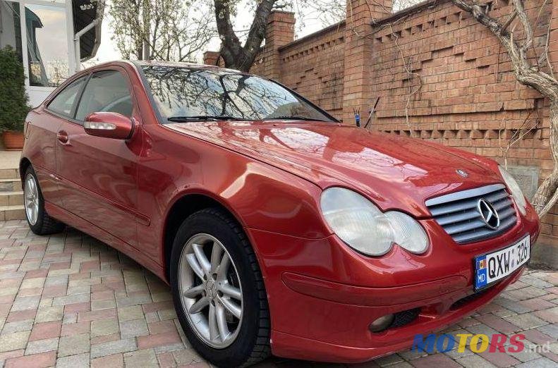 2002' Mercedes-Benz C photo #1