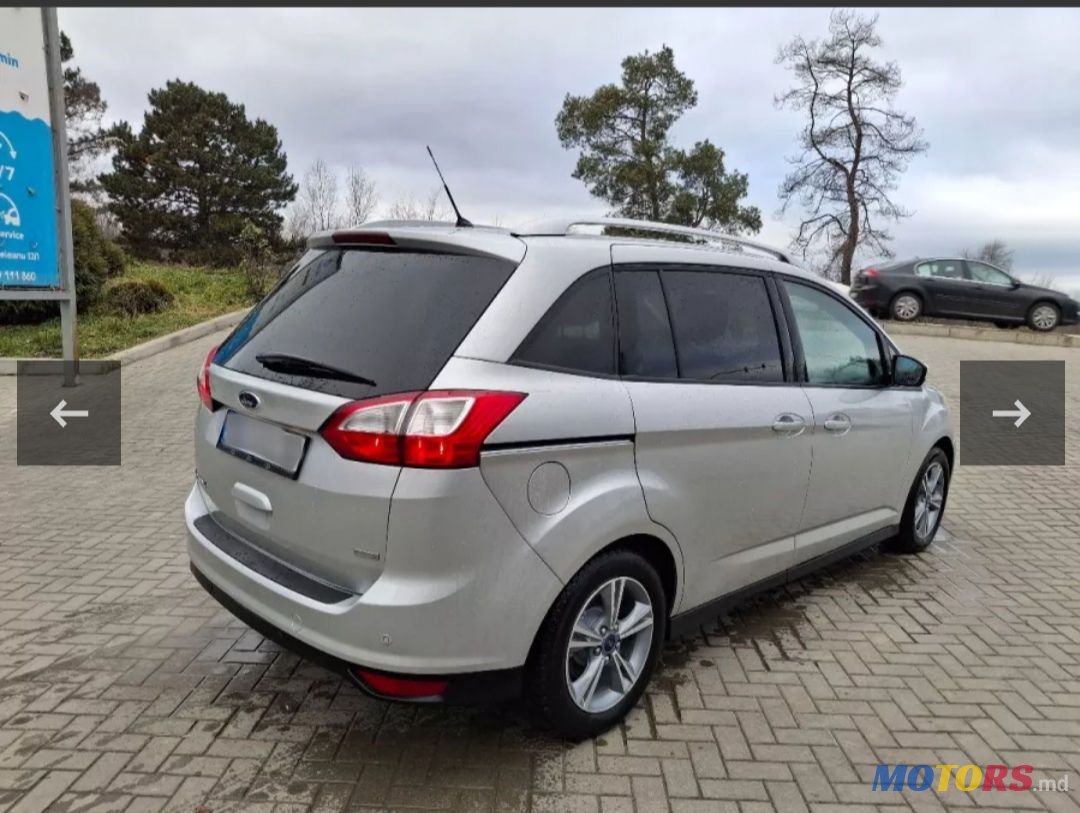 2013' Ford Grand C-MAX photo #2