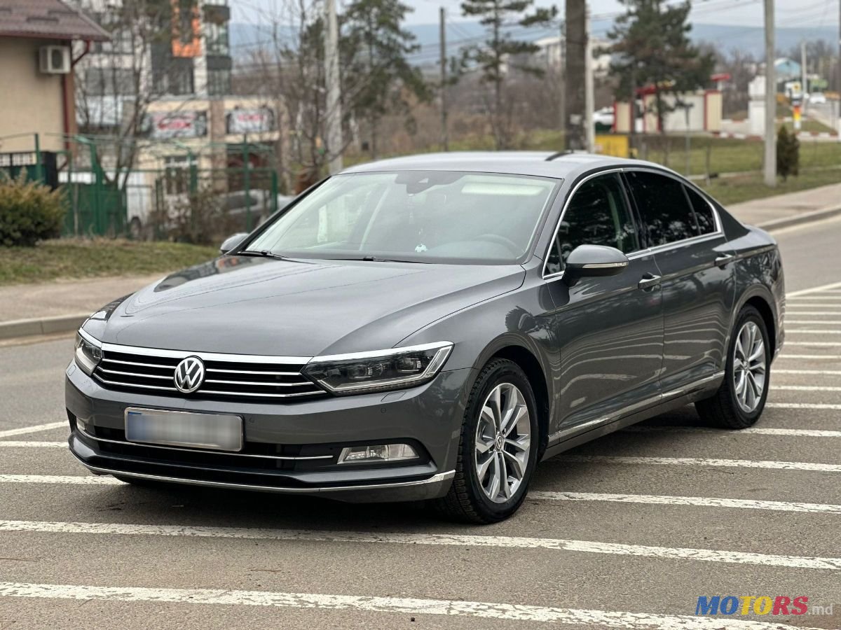 2015' Volkswagen Passat photo #1
