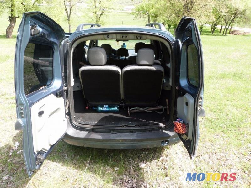 2007' Dacia Logan photo #5