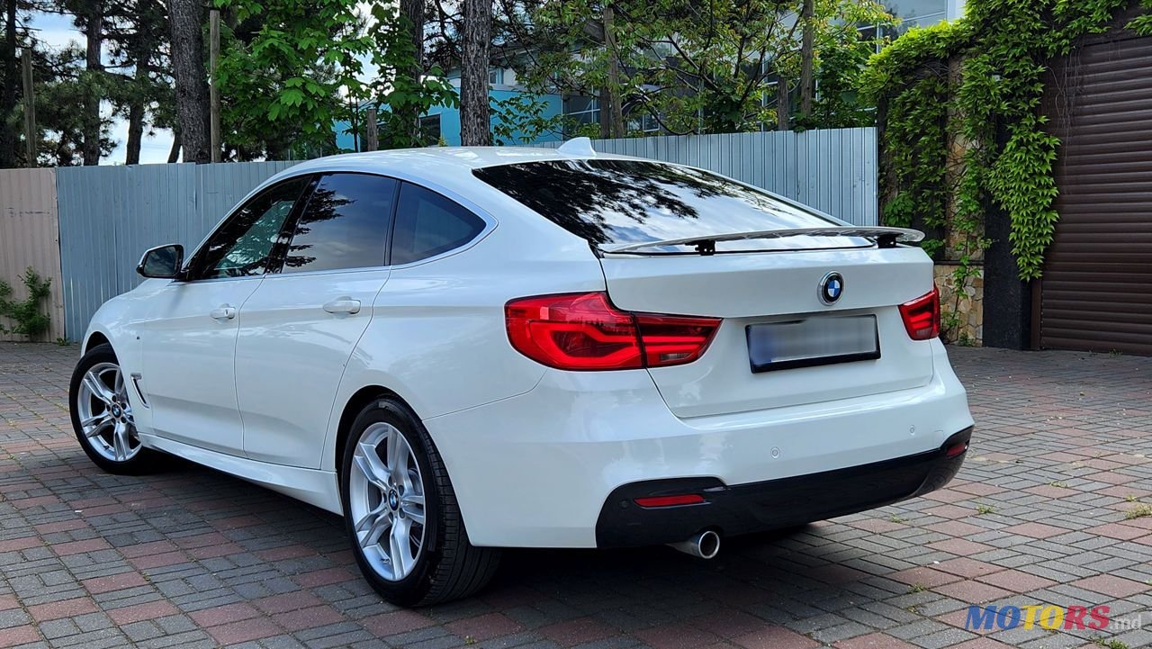 2017' BMW 3 Gt photo #2