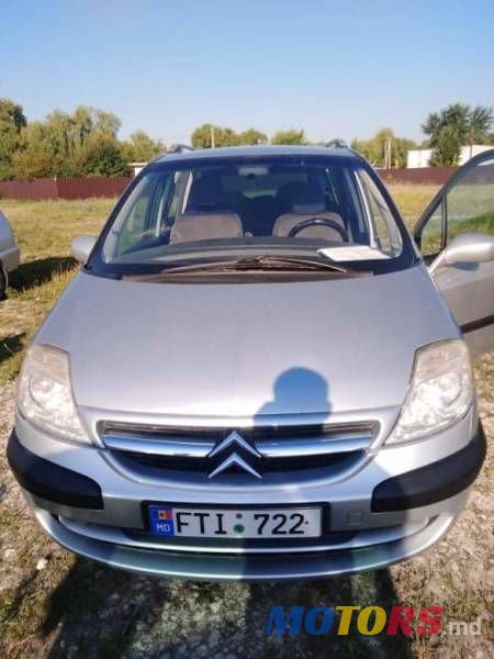 2004' Citroen C8 photo #2