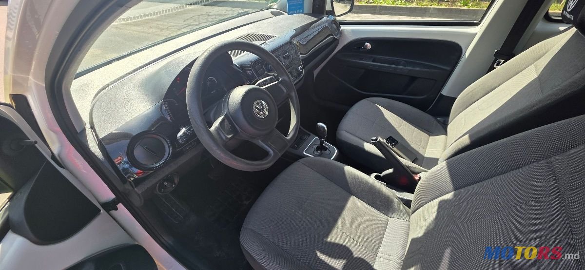 2013' Volkswagen Up! photo #6