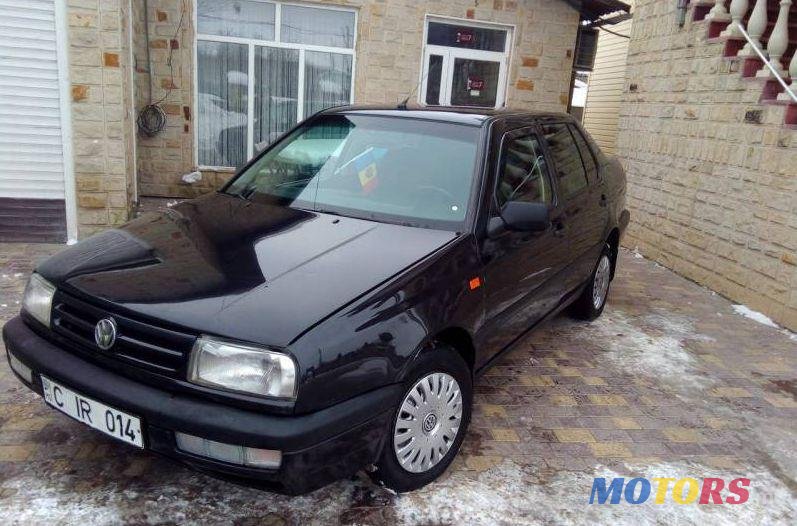 1994' Volkswagen Vento photo #1