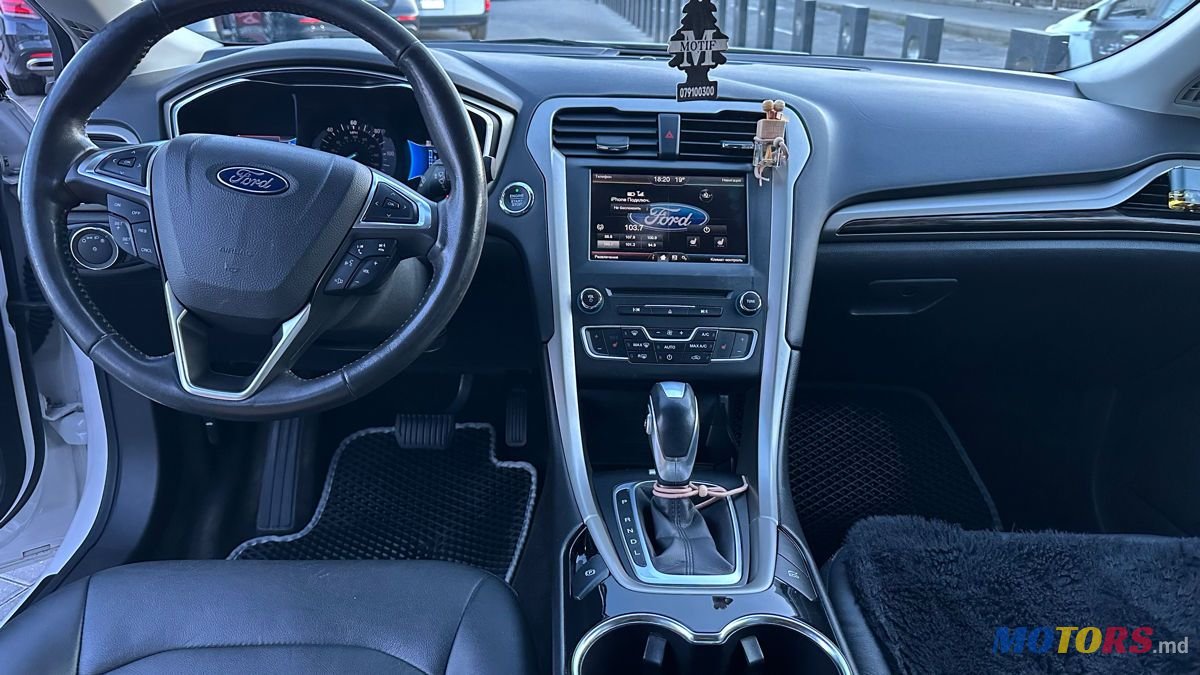 2016' Ford Fusion photo #5