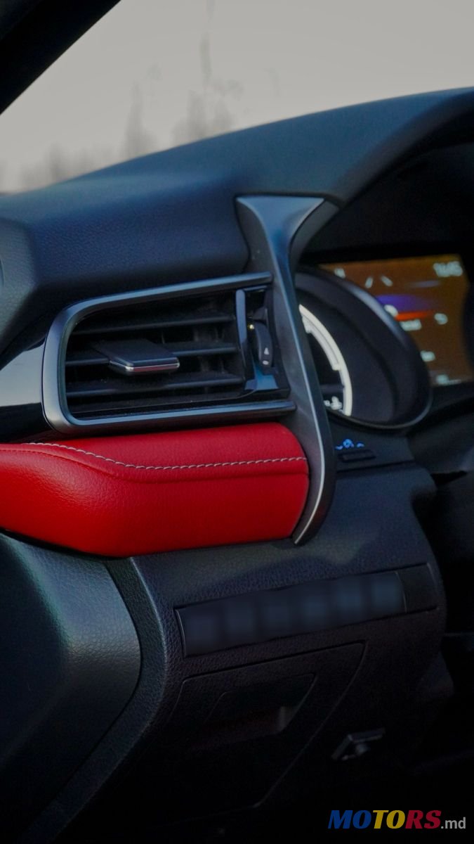 2020' Toyota Camry photo #6