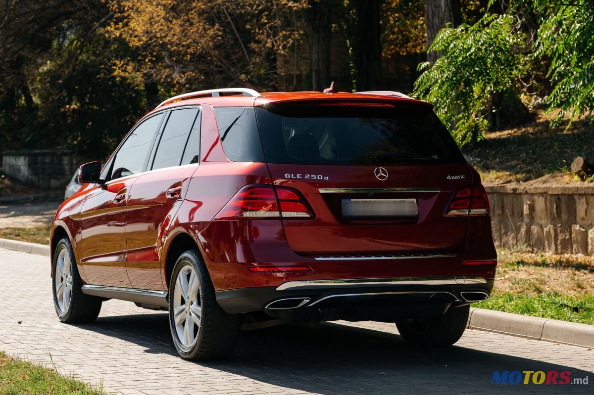 2016' Mercedes-Benz GLE photo #4