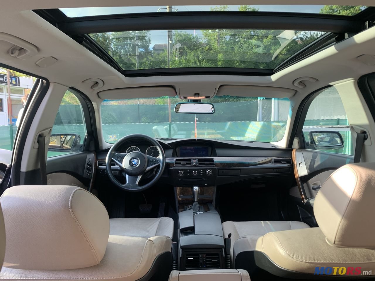 2005' BMW 5 Series photo #2