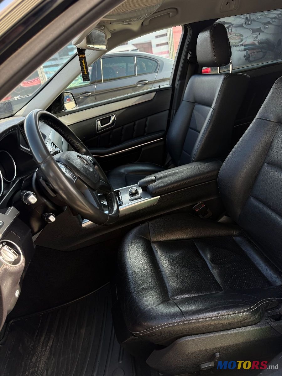 2016' Mercedes-Benz E-Class photo #2