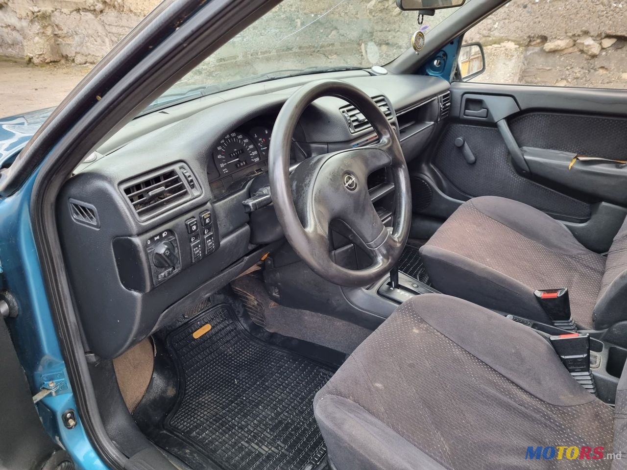 1993' Opel Vectra photo #4