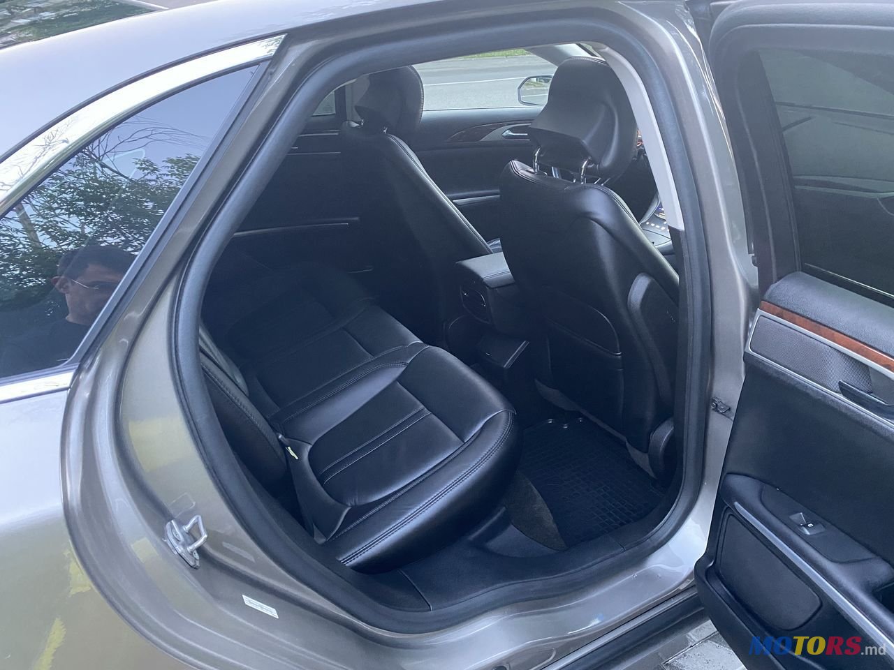 2015' Lincoln MKZ photo #3