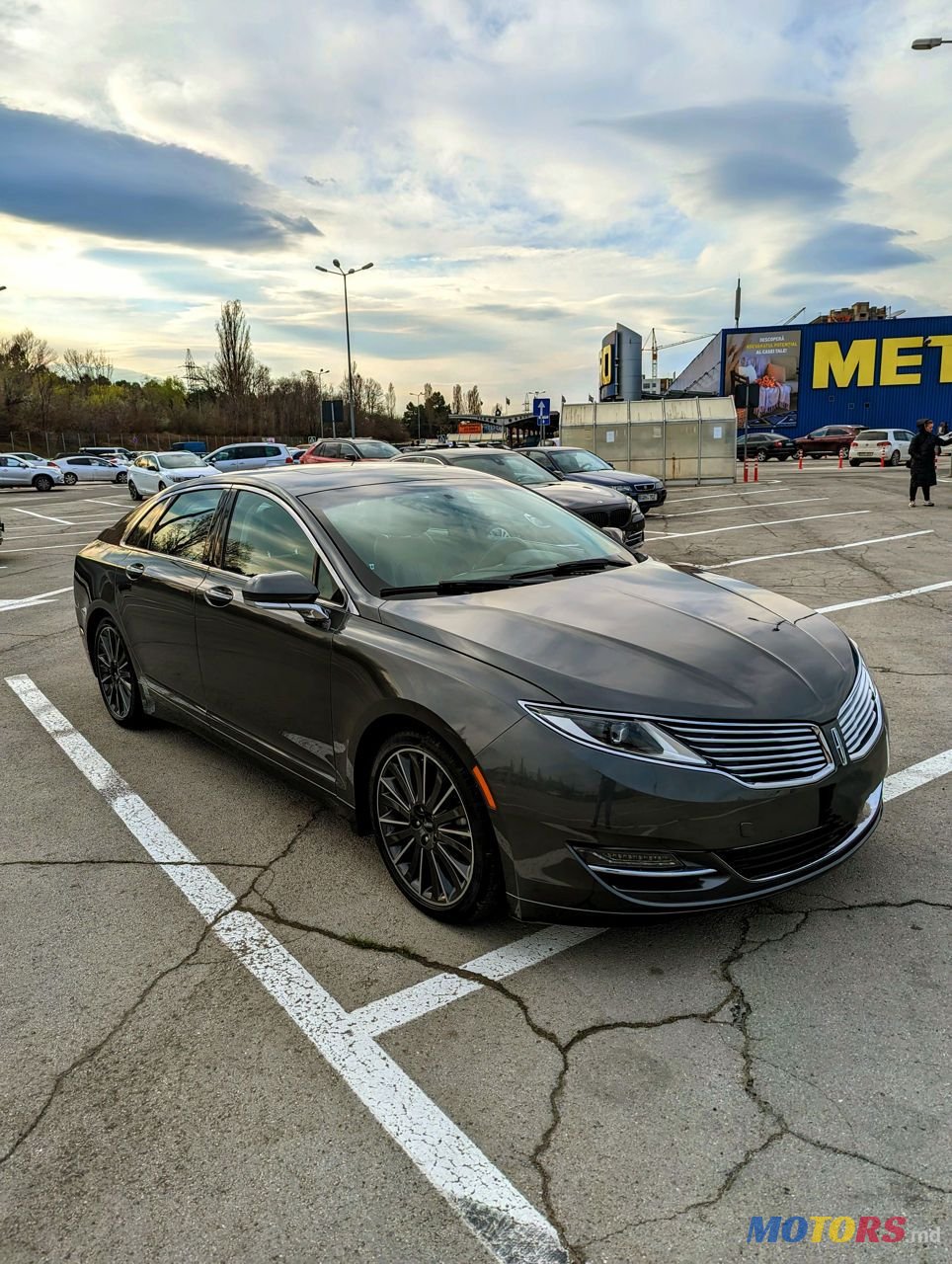2016' Lincoln MKZ photo #1