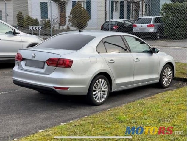 2014' Volkswagen Jetta photo #5