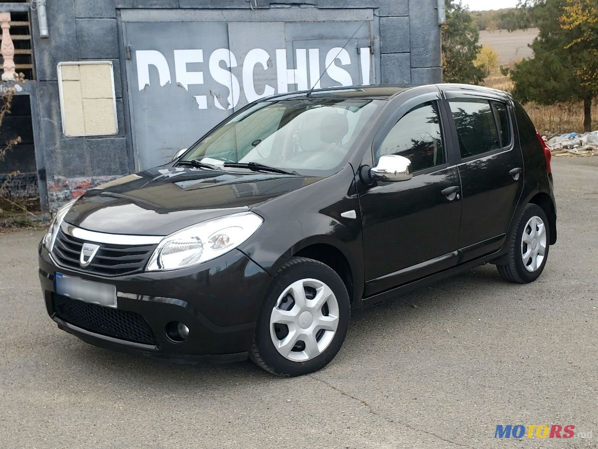 2010' Dacia Sandero photo #6