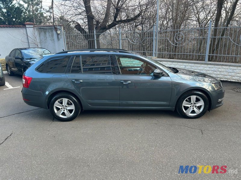 2017' Skoda Octavia photo #3