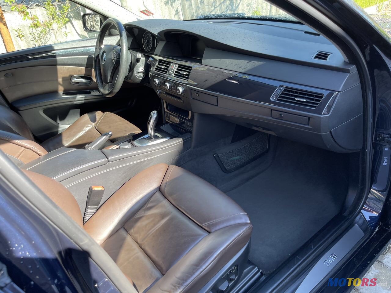 2007' BMW 5 Series 530i photo #6