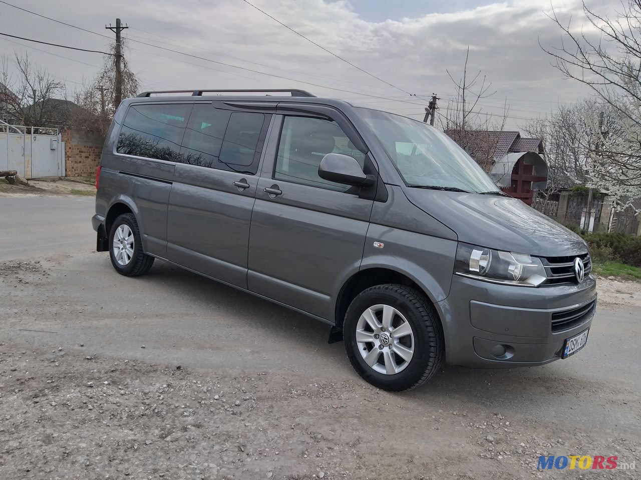 2013' Volkswagen photo #1