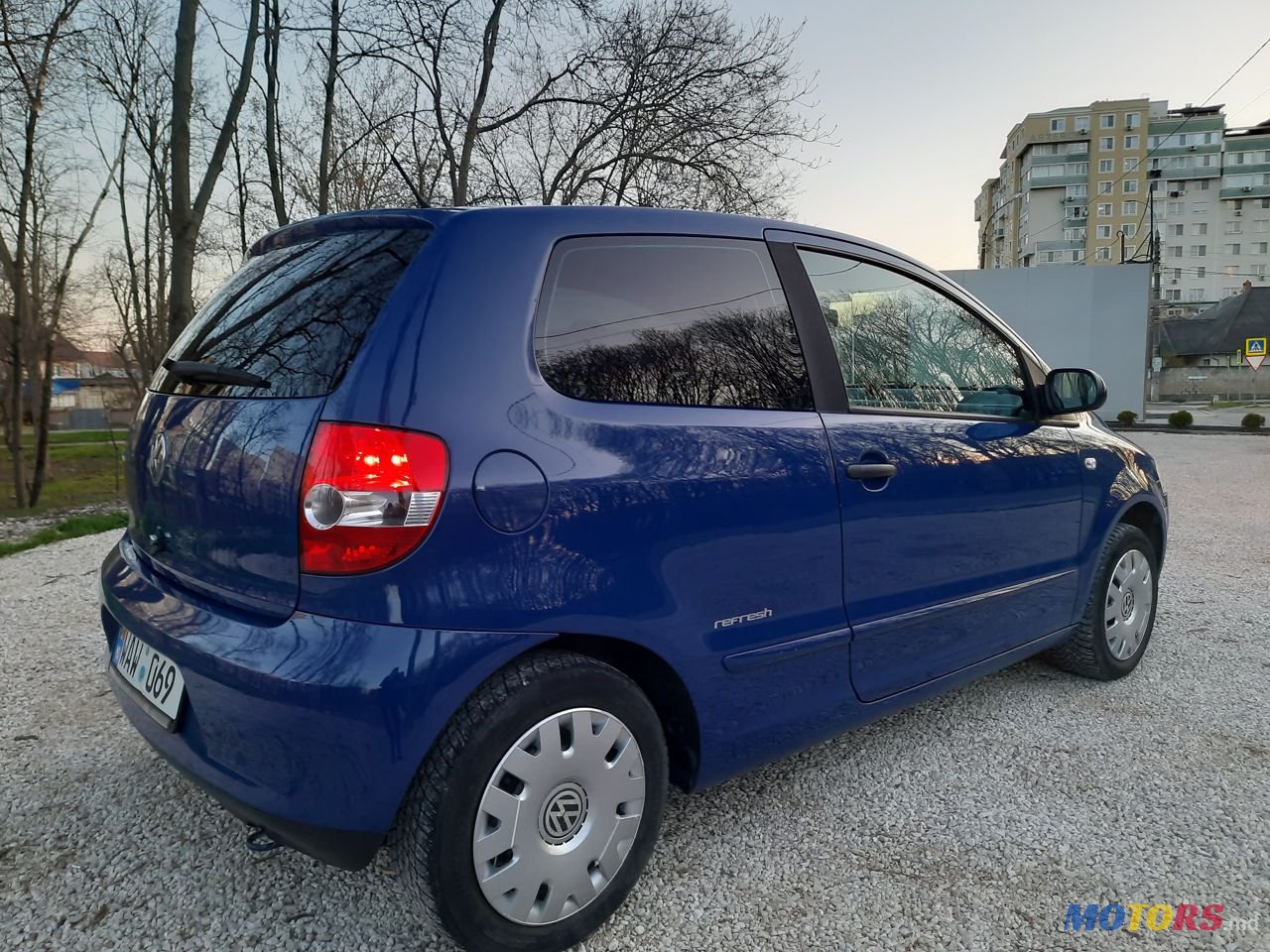 2010' Volkswagen Fox photo #4
