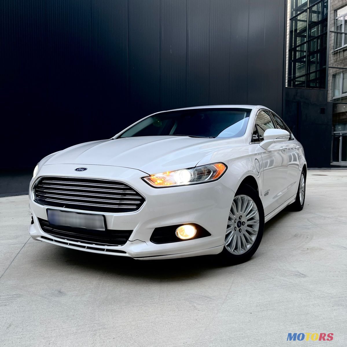 2014' Ford Fusion photo #2