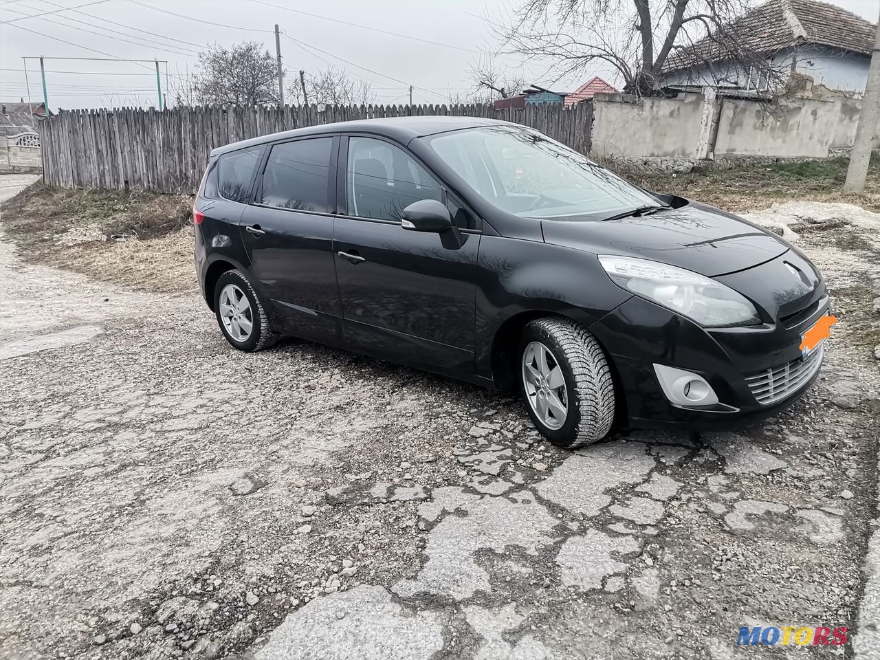 2009' Renault Grand Scenic photo #2
