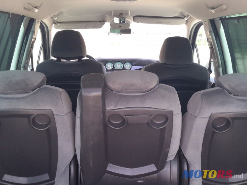 2005' Citroen C8 photo #3