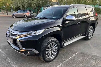 2016' Mitsubishi Pajero Sport