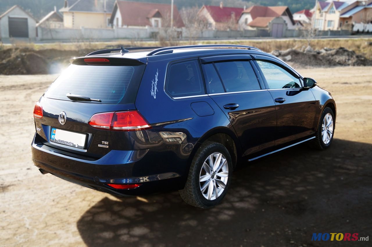 2014' Volkswagen Golf photo #3