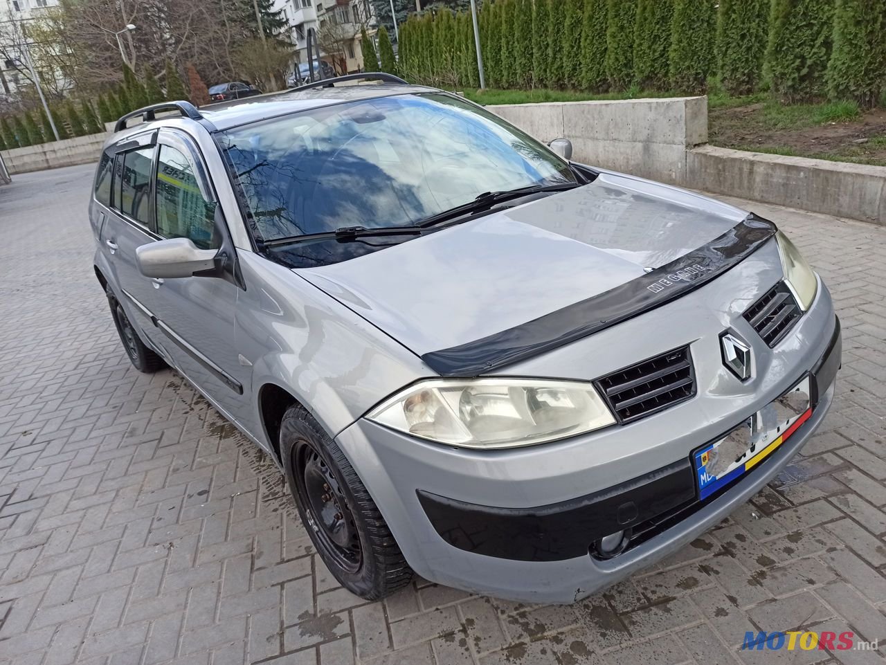 2005' Renault Megane photo #2